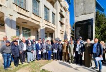 Caracal onorează aviația: un MIG21 amplasat în fața Casei Armate