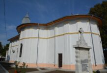 Parohia Brastavățu, concert de colinde și pricesne la Biserica Sfântul Nicolae