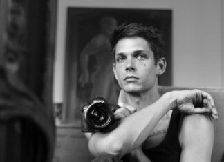 Refresh and Reveal” – Calendarul Pirelli 2025 de Ethan James Green, prezentat la Londra, la Muzeul de Istorie Naturală