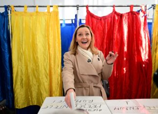 Elena Lasconi, prezentă în Olt