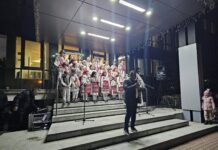 Ionuț Ivan: ”Magia sărbătorilor de iarnă a prins viață în fața Consiliului Județean Olt, odată cu aprinderea luminilor festive”