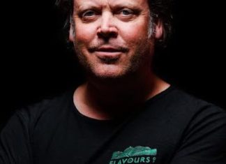 Charley Ottley: ”Avem atâtea conace în Oltenia care se prăbușesc”