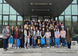 Elevi români și francezi, în vizită la CJ Olt