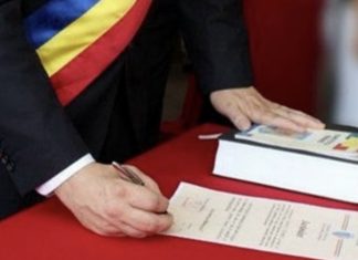 Primarii din Iancu Jianu și Mihaesti au des pus jurământul
