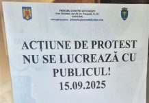 Primarul comunei Giuvărăști, Daniel Pană, protestează