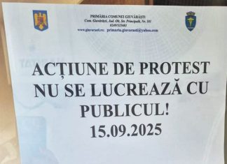 Primarul comunei Giuvărăști, Daniel Pană, protestează
