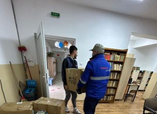 4.000 de volume donate de Școala Găneasa Bibliotecii din Priseaca