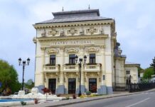 Seară de teatru la Caracal: „Domnul Președinte”, cu Răzvan Vasilescu și Lucian Iftime, urcă astăzi pe scenă