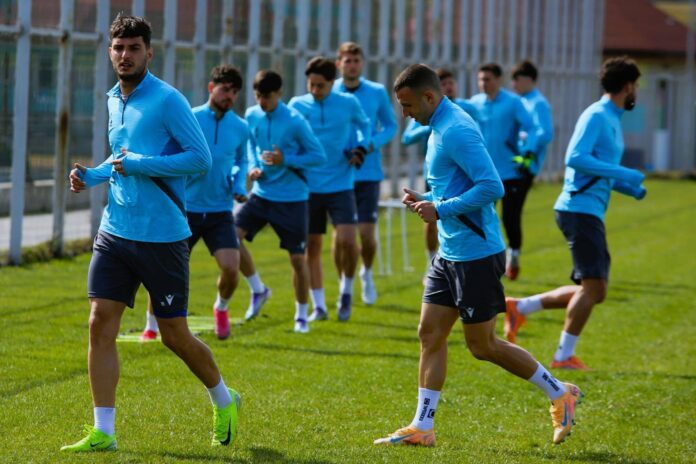 653705444_1571287125003776_472040410209903054_n