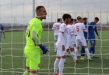 Meci strâns la Curtișoara. Oltul și Academica Balș au oferit un duel echilibrat în Liga 3