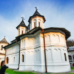 manastirea_clocociov-e1694979164220