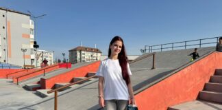 CAMPIOANĂ MONDIALĂ LA 16 ANI: CARMEN IONIȚĂ, ADOLESCENTA DIN SLATINA CARE A CUCERIT LUMEA SKATEBOARDINGULUI