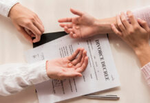 Schimbare majoră după divorț: fiecare fost soț își poate păstra numele fără acordul celuilalt