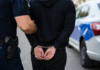 TÂNĂR REȚINUT DUPĂ CE ȘI-AR FI AGRESAT BUNICUL ÎN PLINĂ STRADĂ ÎN CARACAL