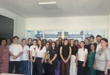Elevi premiați la concursul „Medicii de mâine”, implicați într-o zi de practică în Spitalul Județean Slatina