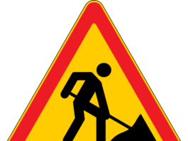 Încep lucrările de asfaltare pe strada Recea