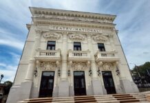 Spectacol folcloric la Caracal de Sfinții Constantin și Elena