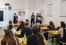 Polițiștii din Olt au desfășurat acțiuni preventive în școli, în cadrul programului „Școala în siguranță”