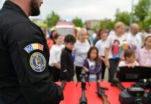 Polițiștii din Olt au sărbătorit Ziua Internațională a Copilului alături de sute de familii în Parcul Tineretului din Slatina