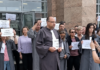 Grefierii au protestat la Curtea de Apel Craiova față de proiectul noii legi de salarizare