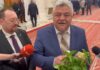 Agheasmă și tămâie în Parlament! Un senator vrea să alunge „duhurile bolojeniste”